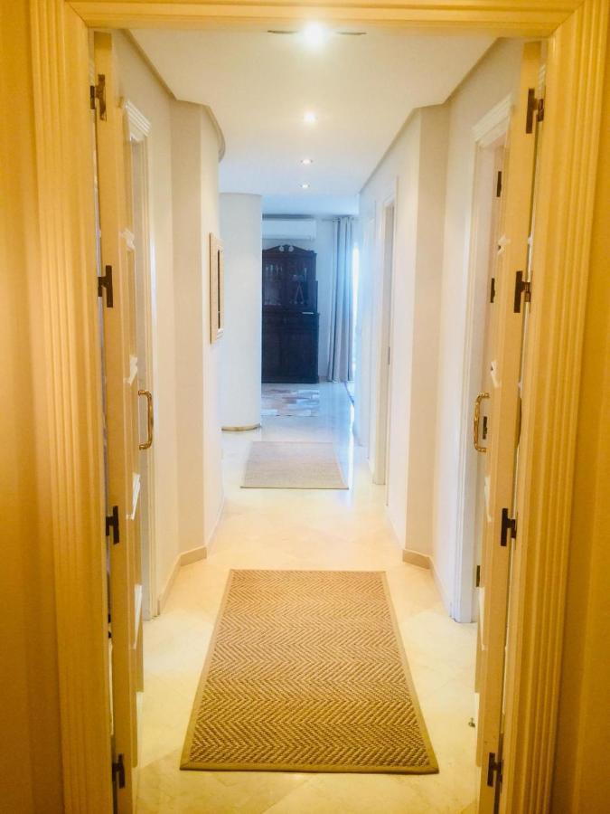 Apartment Downtown Next To The Sea Marbella
